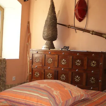 Bed & Breakfast Demeure De Digoine 